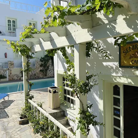 Aparthotel Piskopiano Studios