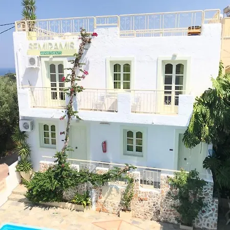 Aparthotel Piskopiano Studios 3*